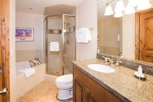 Park Avenue Condominiums Парк Сити Екстериор снимка